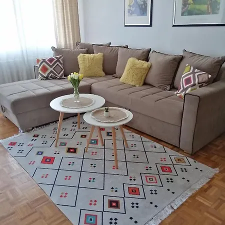 Paun Belgrade